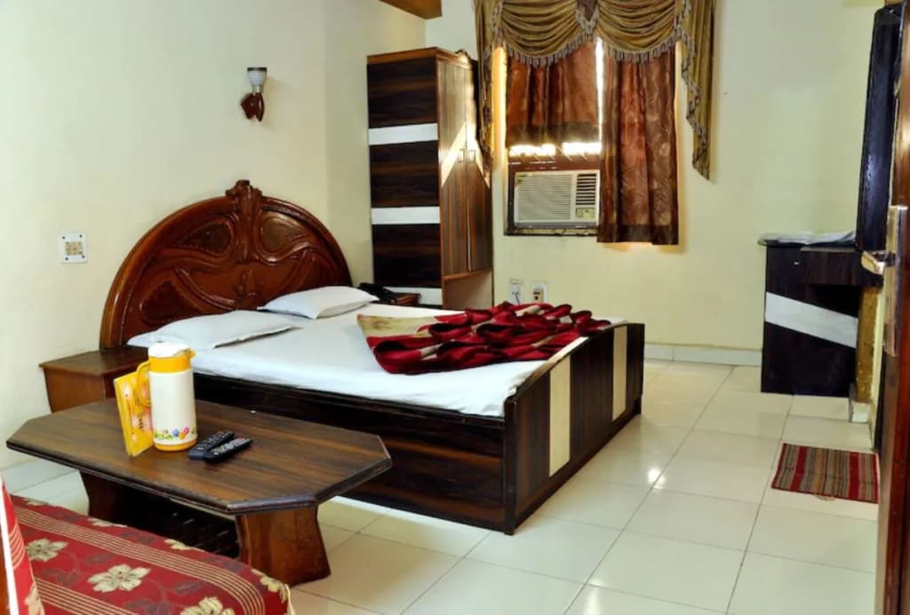 Hotel Ashoka Continental - photo 18