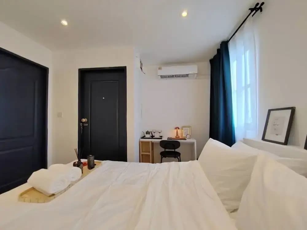 The Motuga Hostel Bangkok - photo 11