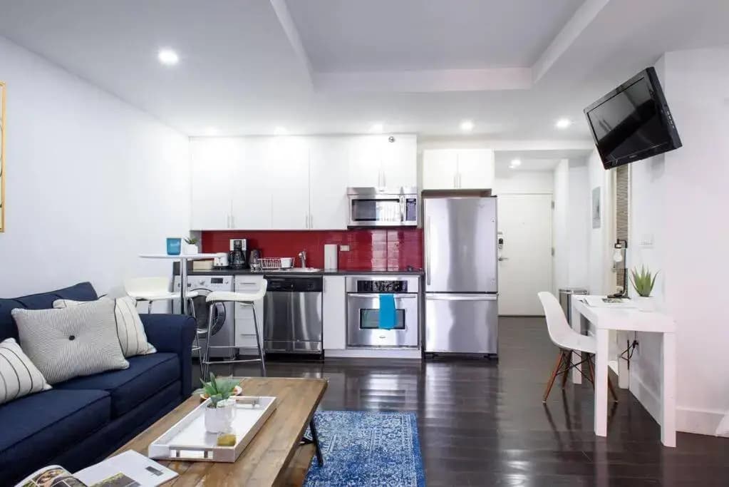 809-4b Studio Balcony W D Prime Location - photo 12