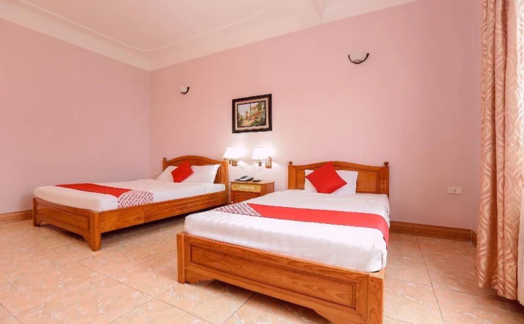 Entity Hotel - photo 2