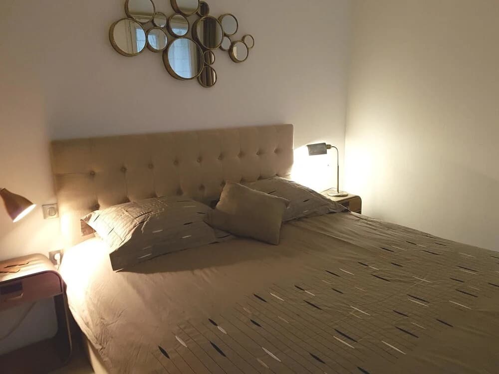 Apartment With one Bedroom in Paris, With Wifi - main photo