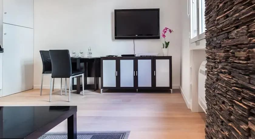 Lumineux Appartement- Carré D or- Proche mer - photo 2