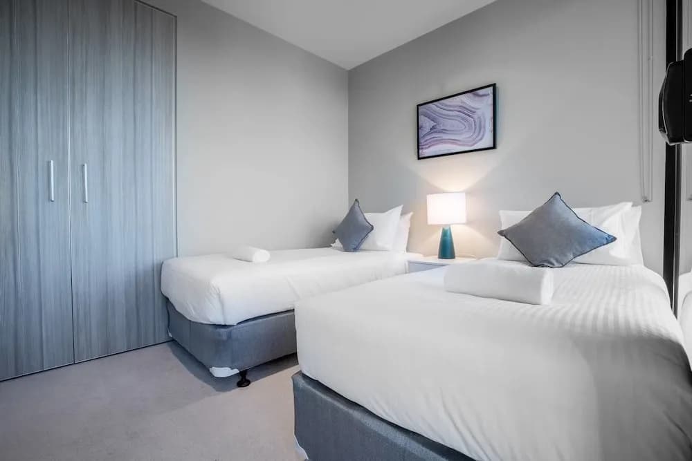Sweet Apartment At Centro Melbourne - photo 3