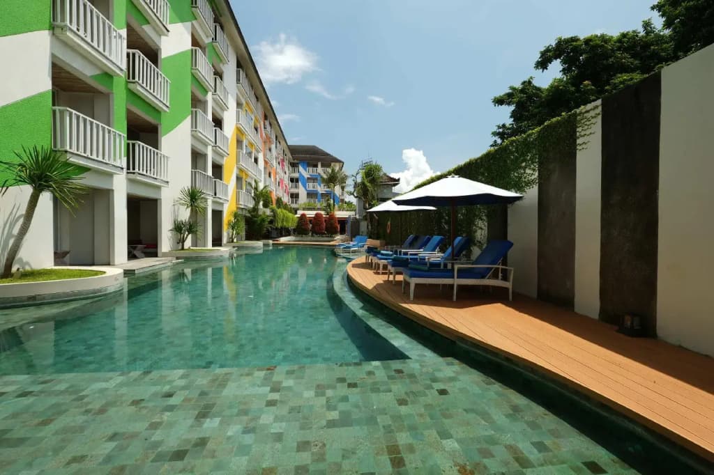 Bliss Surfer Hotel Legian - photo 21