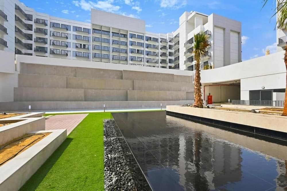 Bloomfields Sleek 1BR in Azizi Mirage 1 - photo 17