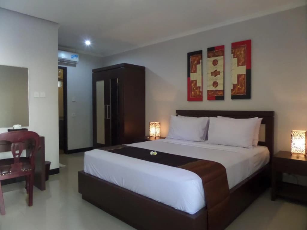 Mansu Hotel and Spa Legian - photo 4