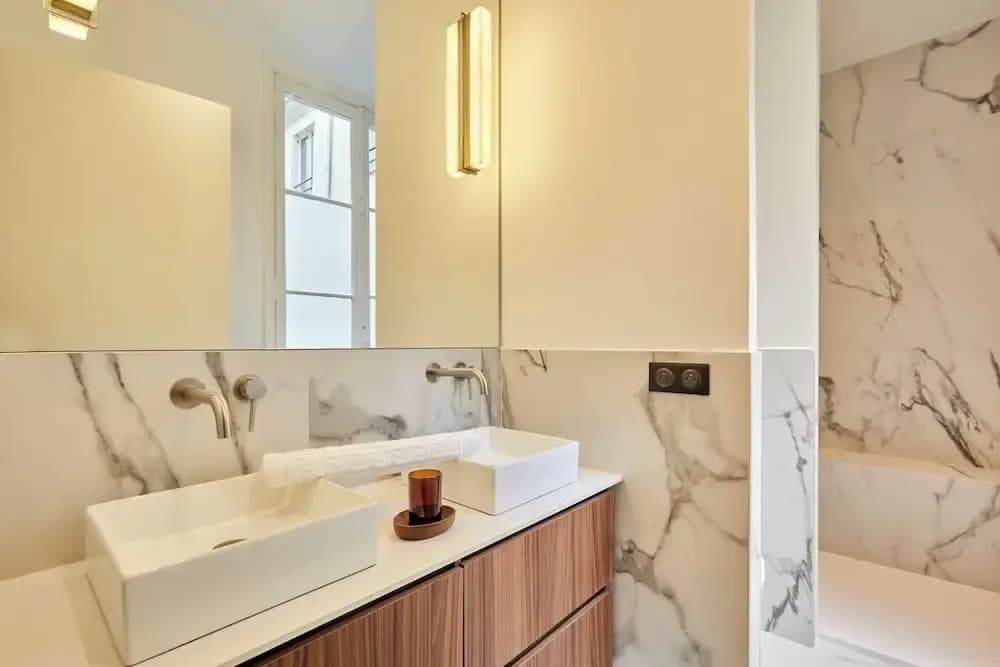 Luxurious AC Apartment Beaubourg Le Marais - photo 9