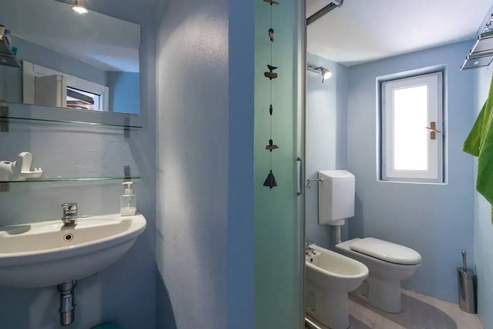 Sweet Home in Center - photo 6
