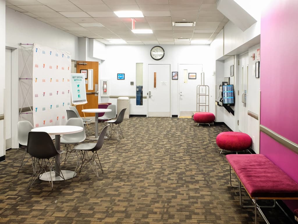 Vanderbilt YMCA Hostel - photo 15