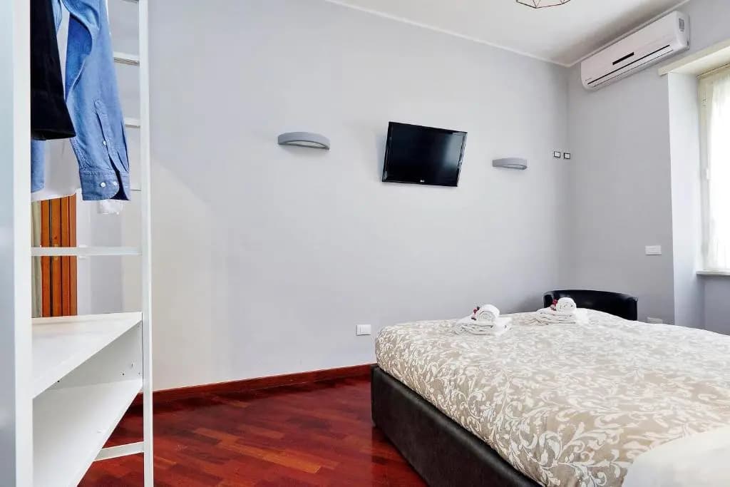 Sapphire Apartment - main photo