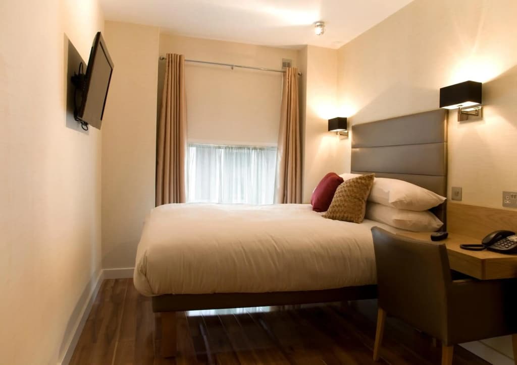 The Jade Hotel - photo 27