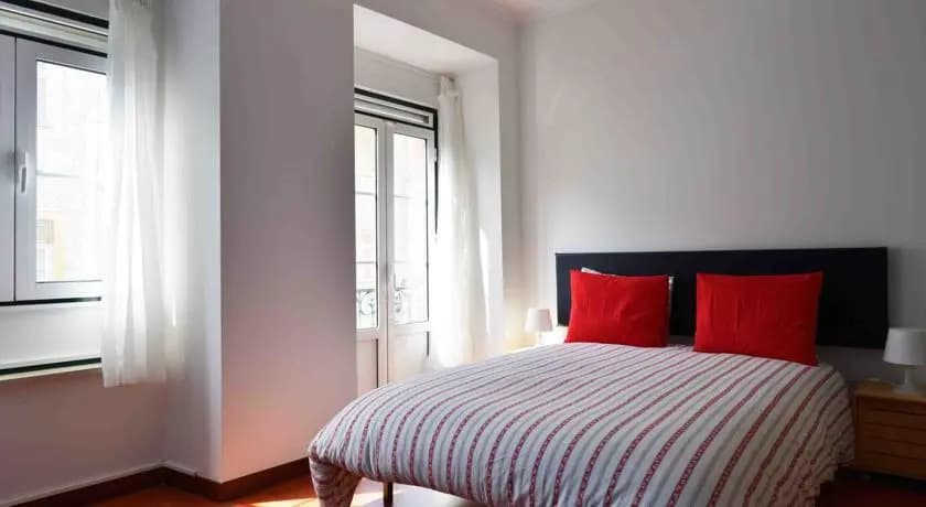 Feels Like Home - Graca Flat with Terrace - photo 3