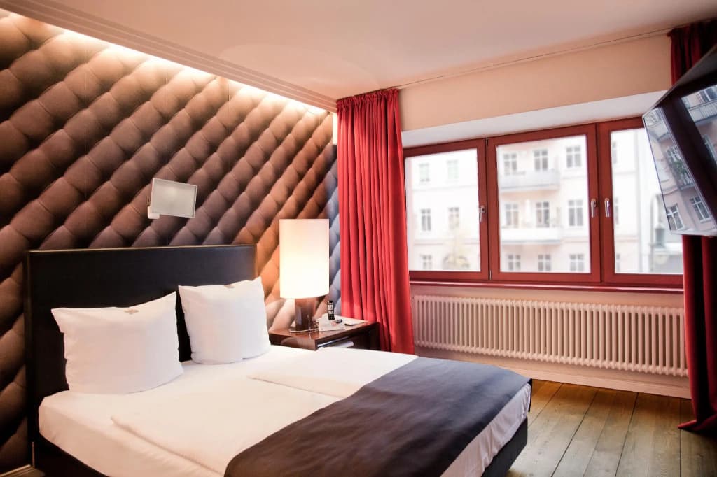 Hotel Adele - photo 2