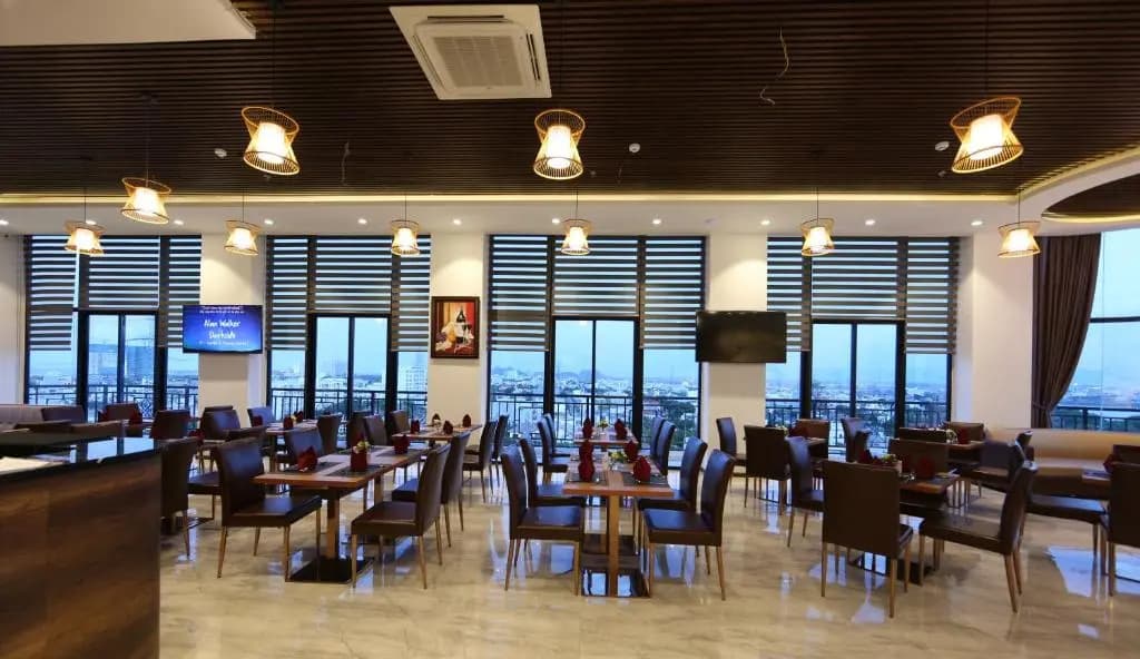 RHM Luxury Hotel And Suite - photo 17