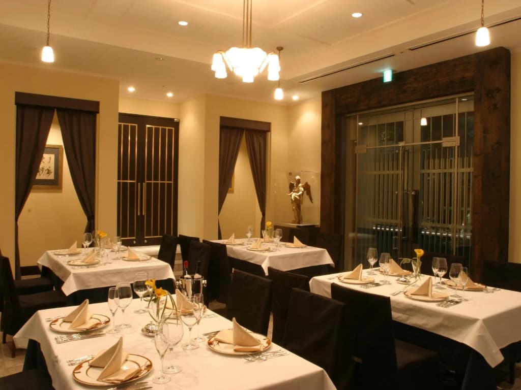 Hotel Monterey Ginza - photo 22