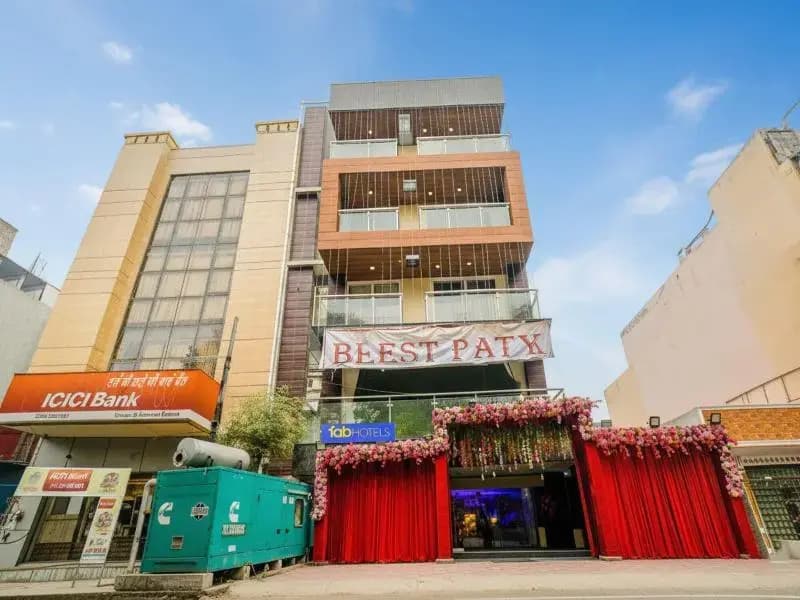 Fabhotel Prime Blest Park - photo 1
