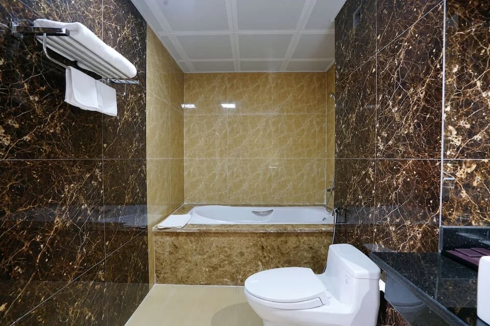 Ha Long Trendy Hotel - photo 8