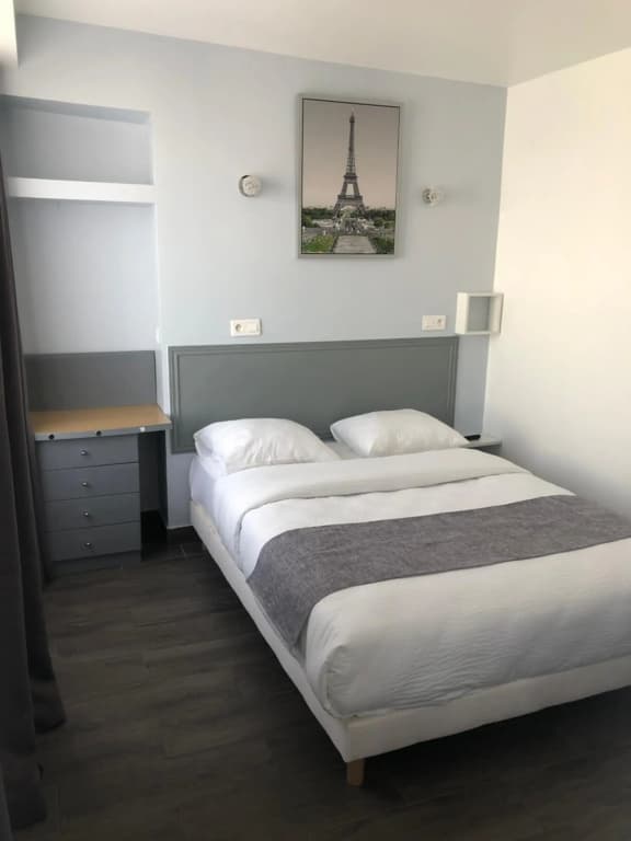 Hotel Clauzel - photo 18