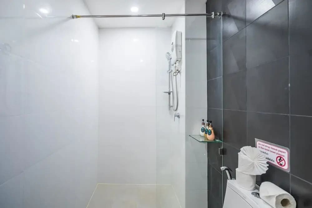 Ozone Kata -great Location Rooftop Pool Convenient Studio - photo 9
