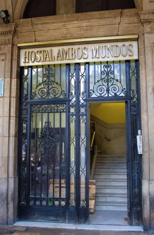 Hostal Ambos Mundos - photo 6