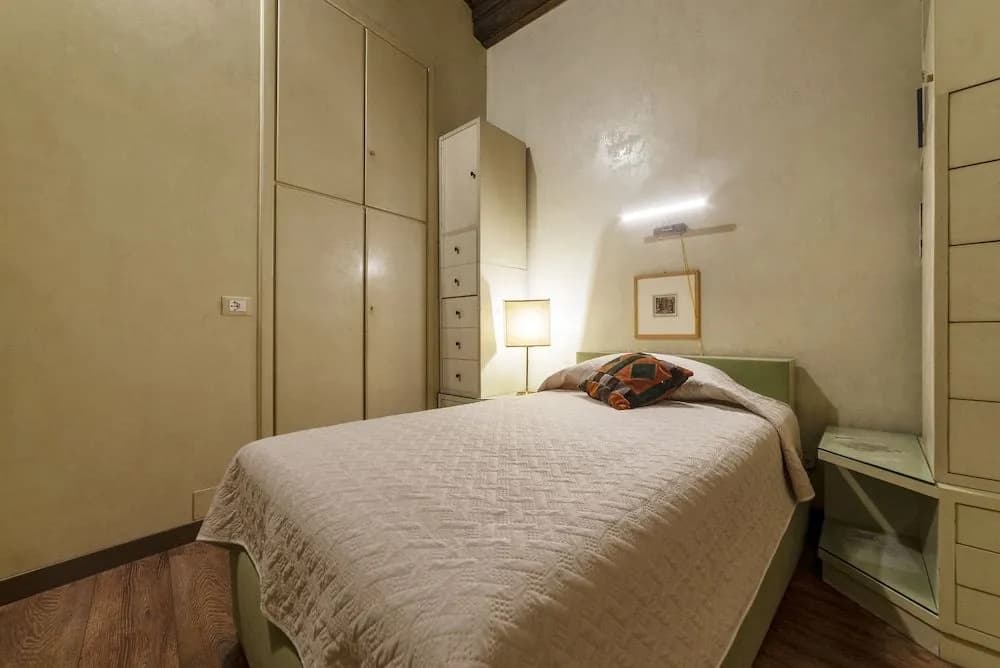 Pantheon Luxury Home - photo 19