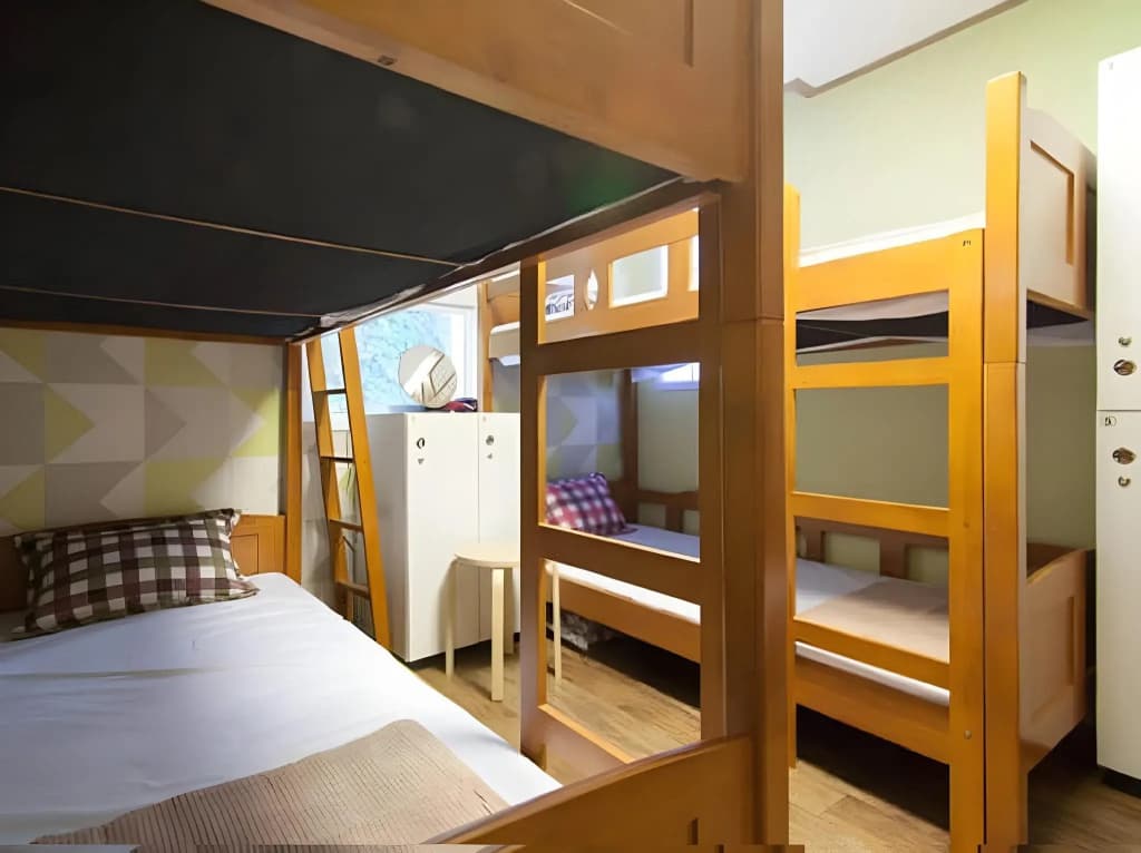 Cube Guesthouse - photo 5