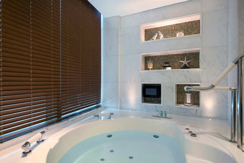 Lotte Hotel Hanoi - photo 38