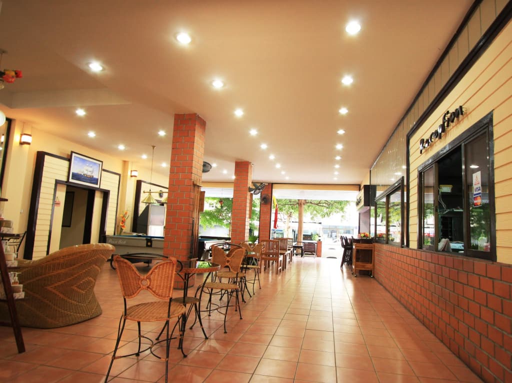 Chaba Chalet Hotel - photo 16