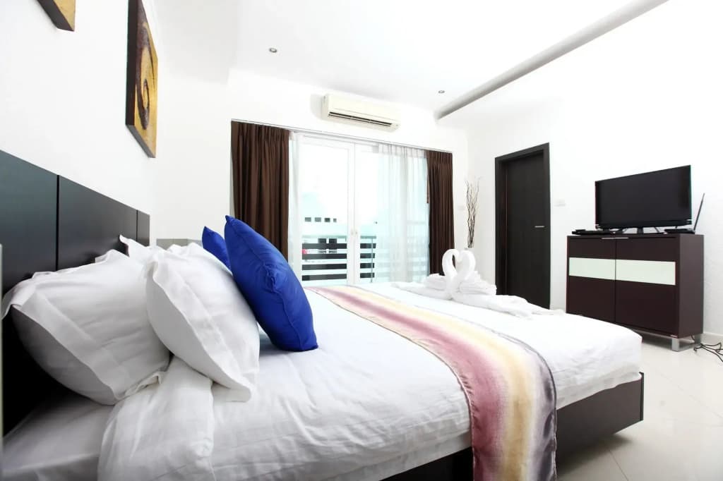 Hidden Palm Pool Villas - photo 28