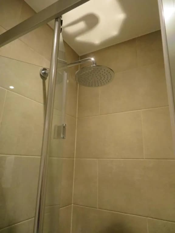 Glendale Hyde Park Hotel - photo 25