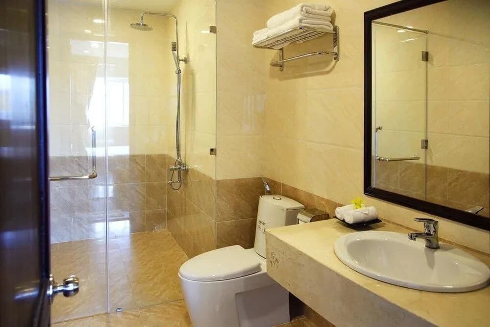 Diamond Hotel - photo 8