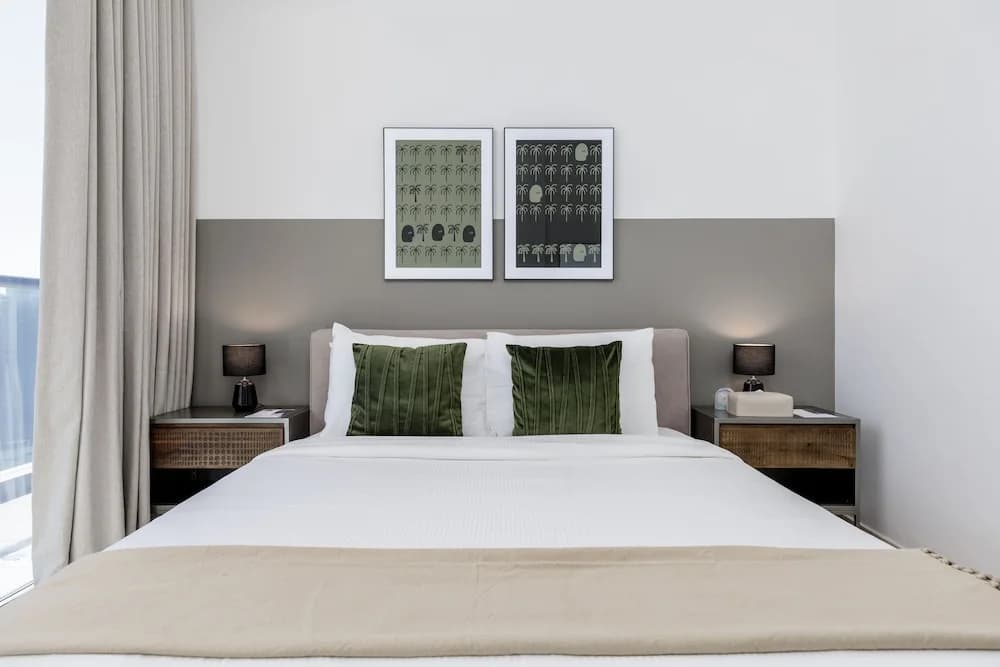 Maison Privee - Classy Urban Retreat w/ Amazing Dubai Canal Views - photo 5