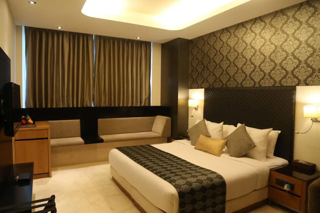 The Grand Orion Greater Kailash - photo 4