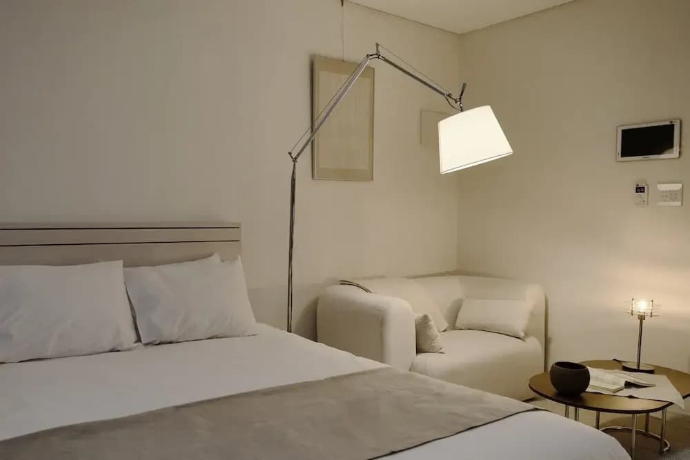 Uh Flat The Seocho - photo 24