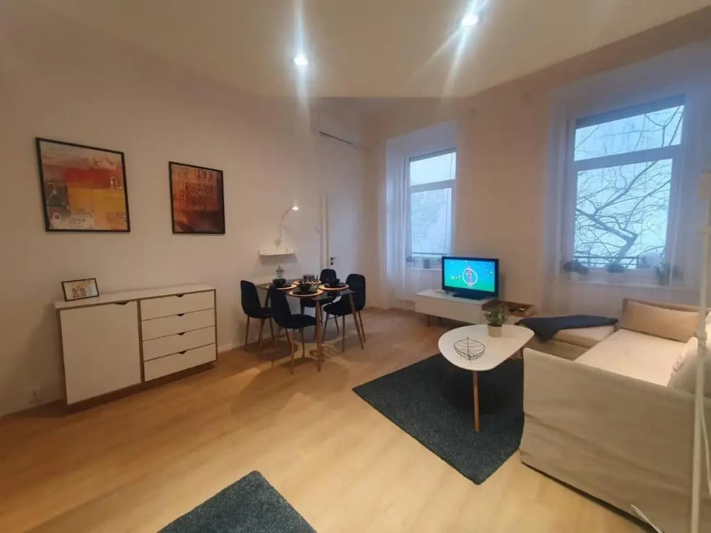 Petőfi apartment - photo 1