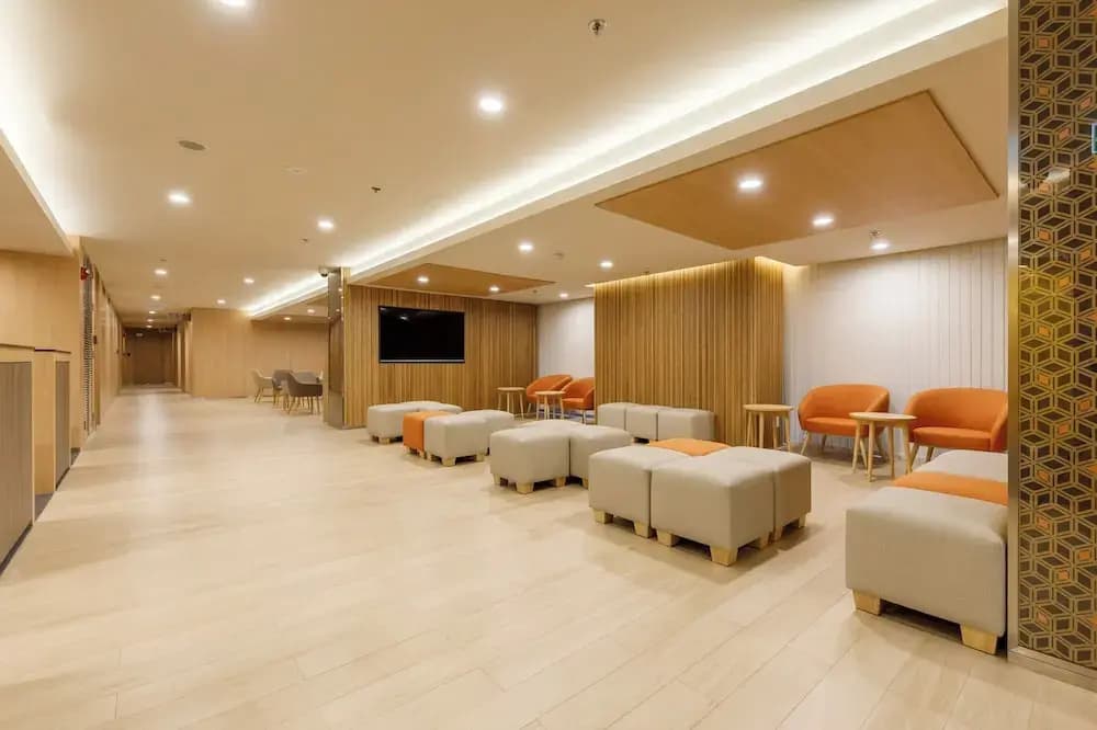 Nishitetsu Hotel Croom Bangkok Silom - photo 14