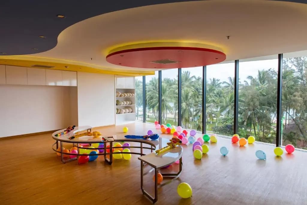 Starcity Bayfront Nha Trang Hotel - photo 20