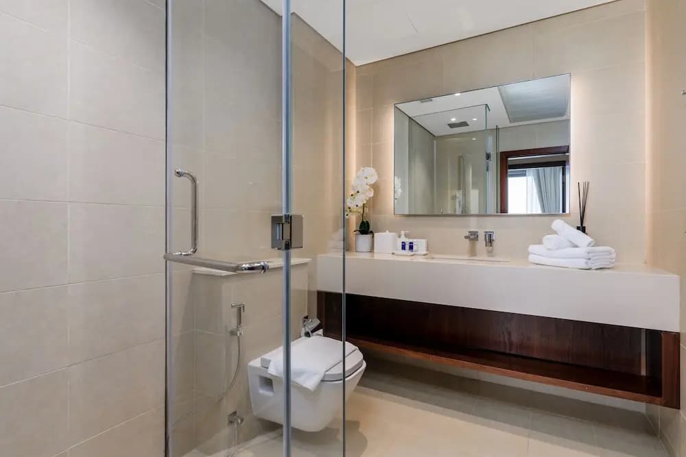 Maison Privee - Exclusive Apt w/ Striking Sea & Dubai Marina Vws - photo 10