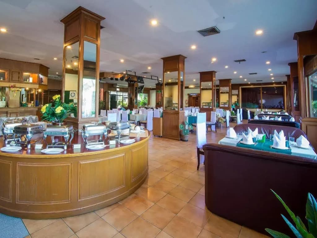 Krabi Royal Hotel - photo 25