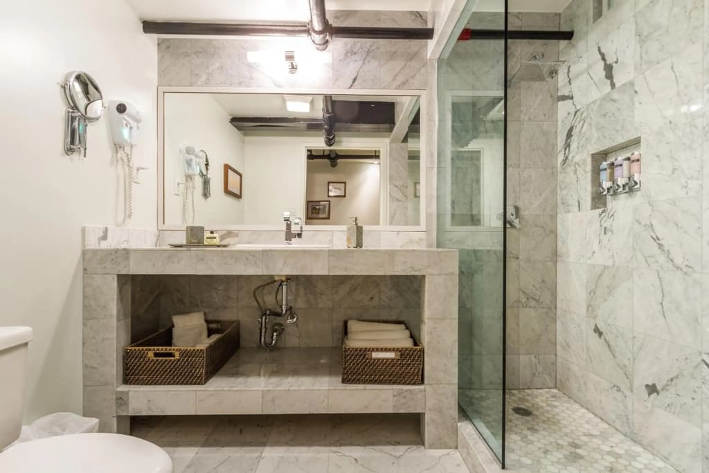 Franklin Guesthouse - photo 10