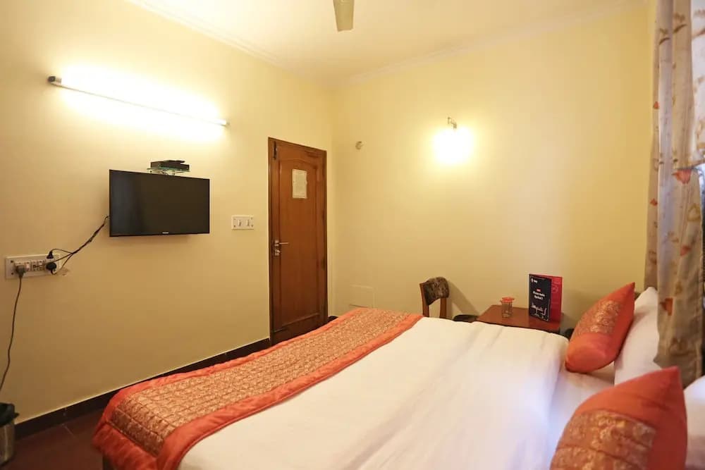 OYO 8188 Vardhmaan Inn - photo 6