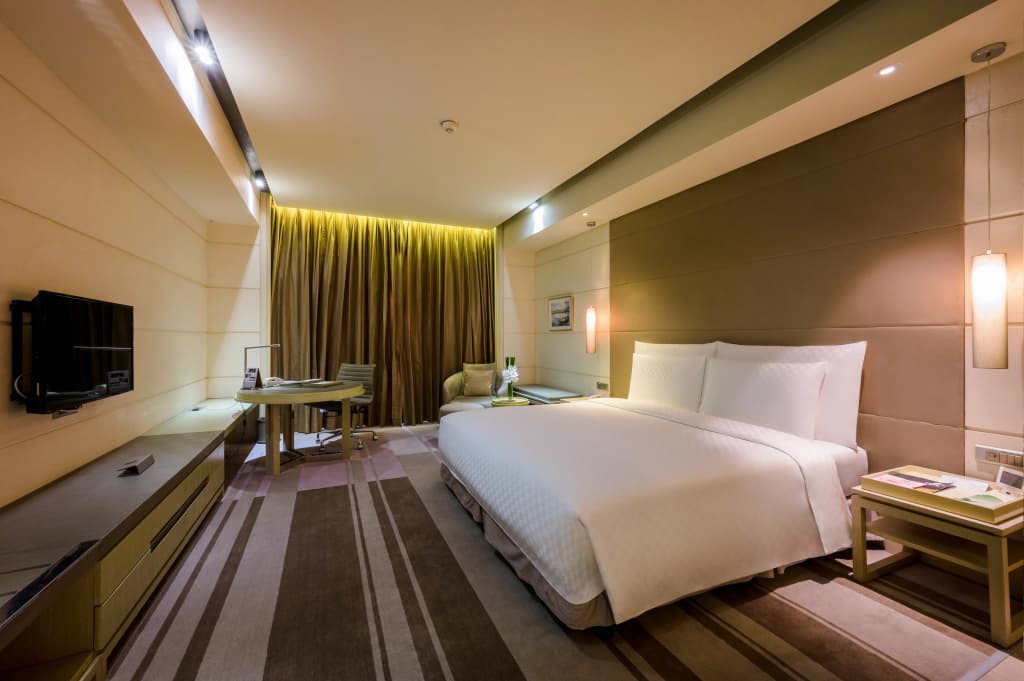 Hotel Nikko Saigon - photo 3