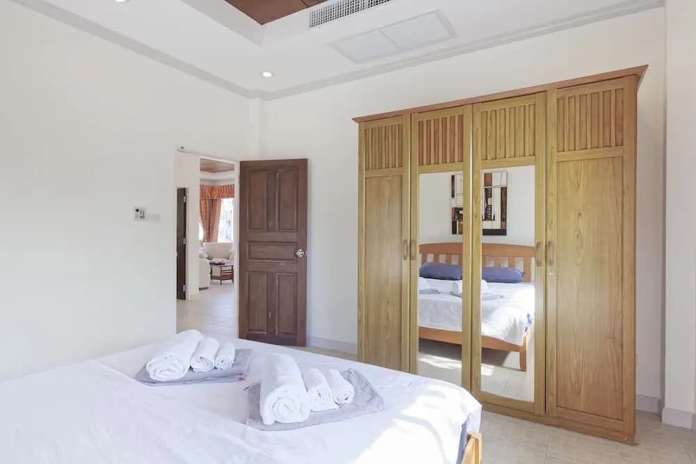 Karon Hill Villa - photo 4