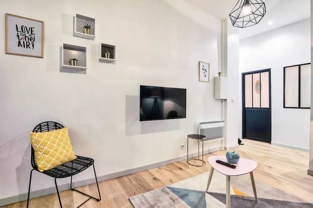 Beautiful design apartment next to MONTMARTRE - photo 6