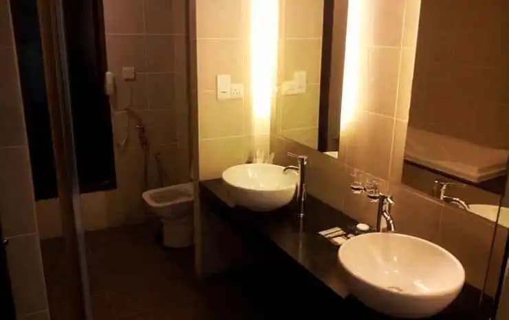 Duyong Marina and Resort - photo 8