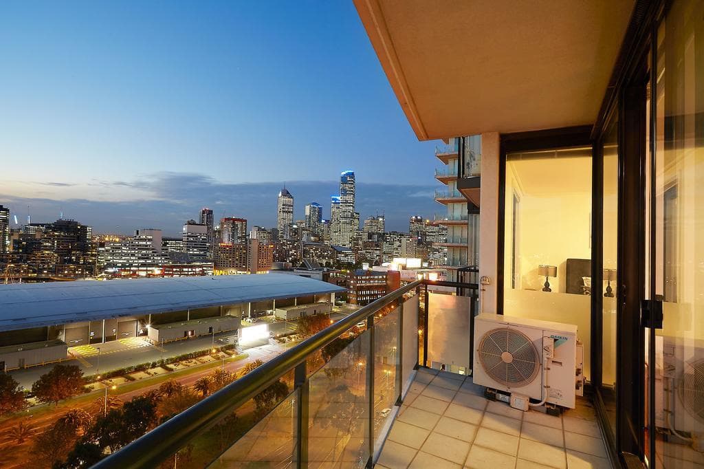 MJ Shortstay Whiteman St Apartments - photo 6