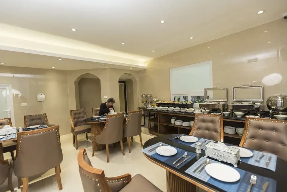 Blubiz Hotel 8 - photo 16
