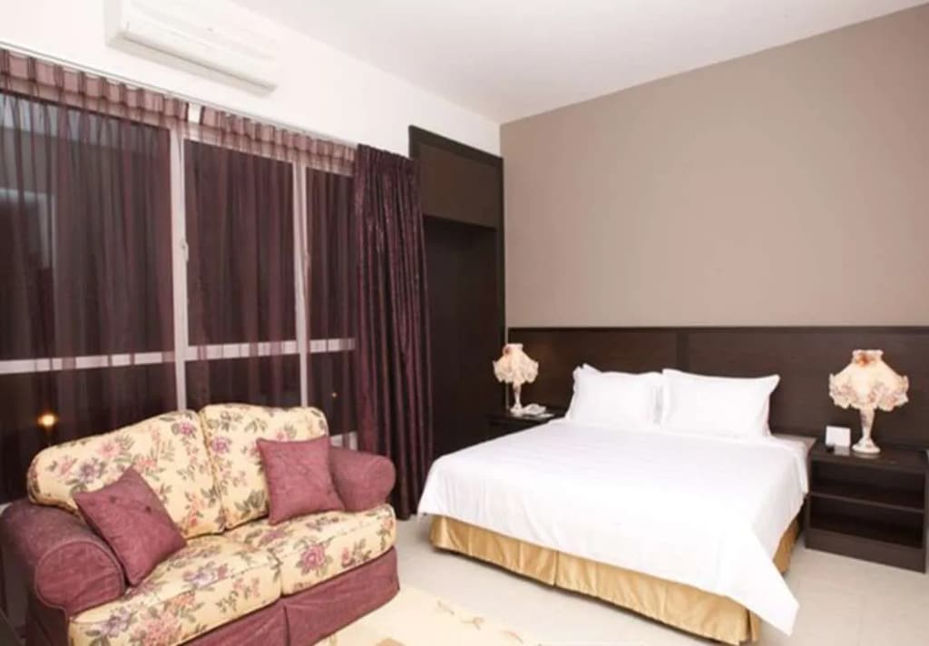 Cherengin Hills Convention & Spa Resort - photo 3