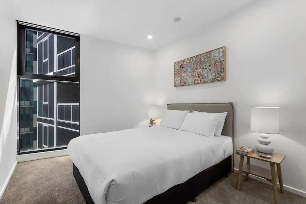 Remarkable 3-bed With City Views & Swimming Pool - photo 4