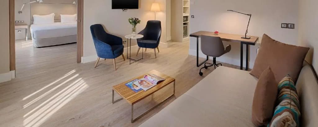 NH Nice - photo 37